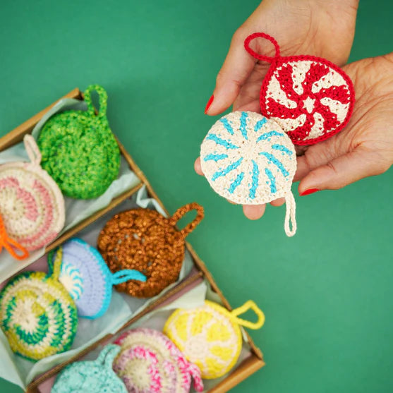 Handmade Christmas Ornaments Crochet Pattern