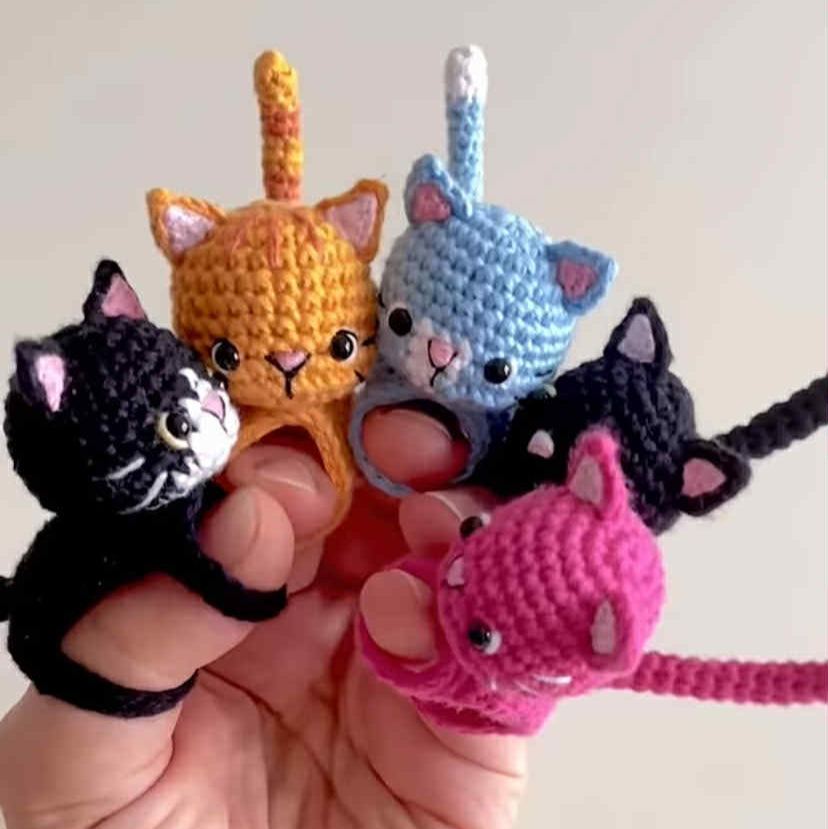 Cat Hand bandage Crochet Pattern