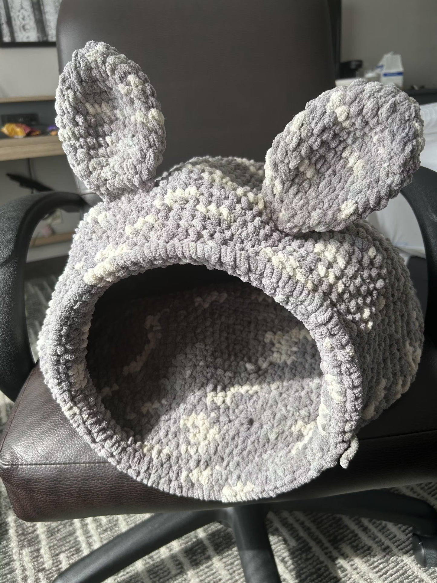 Snuggle Pod Crochet Pattern