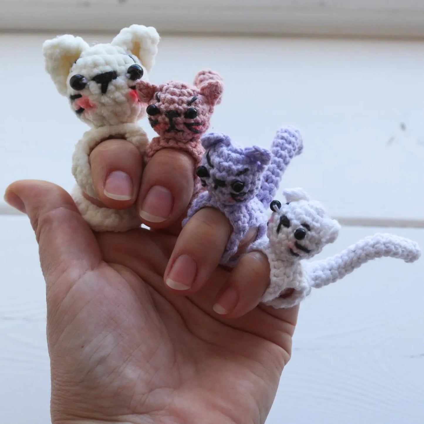 Cat Hand bandage Crochet Pattern